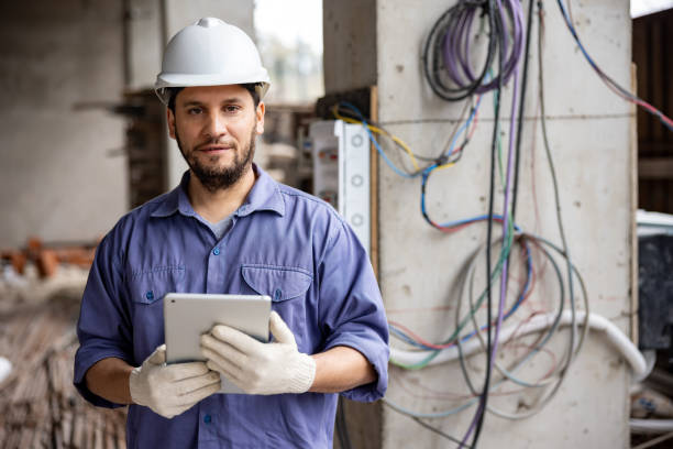 Best Affordable Emergency Electrician  in Holland, MI